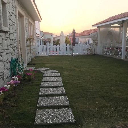 Alacati Alaris Hotel ภายนอก รูปภาพ