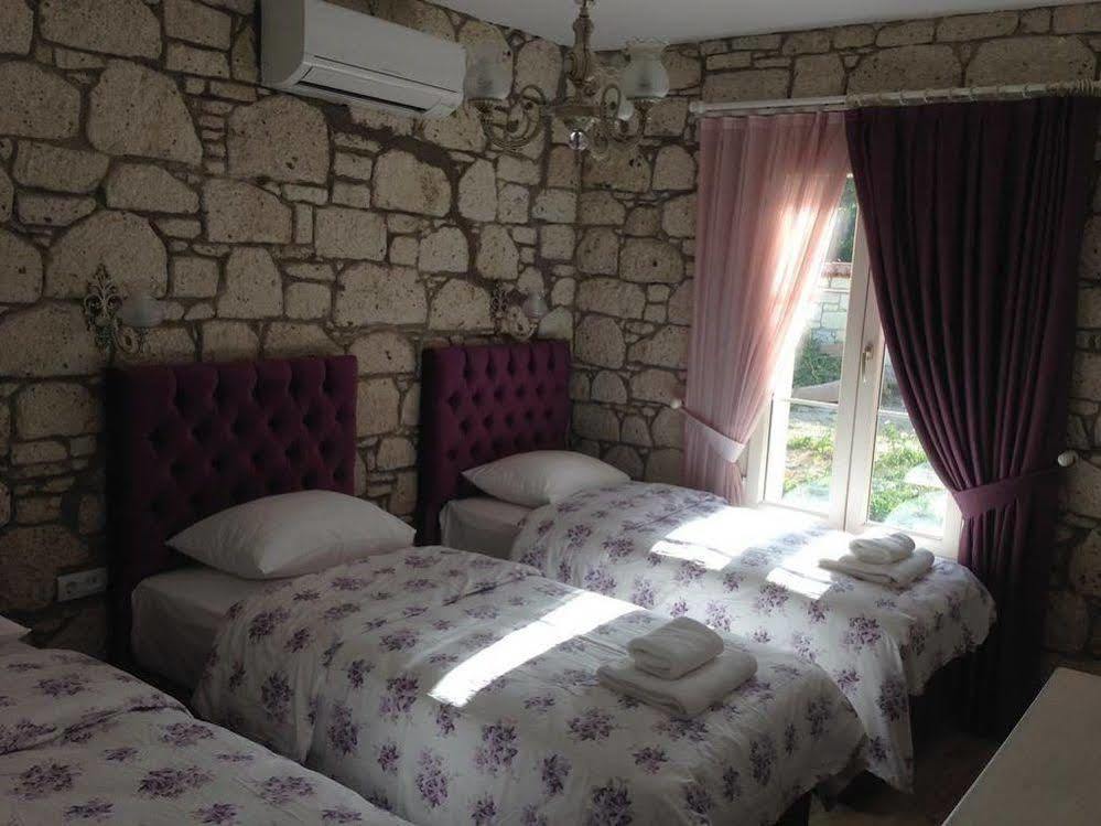 Alacati Alaris Hotel ภายนอก รูปภาพ